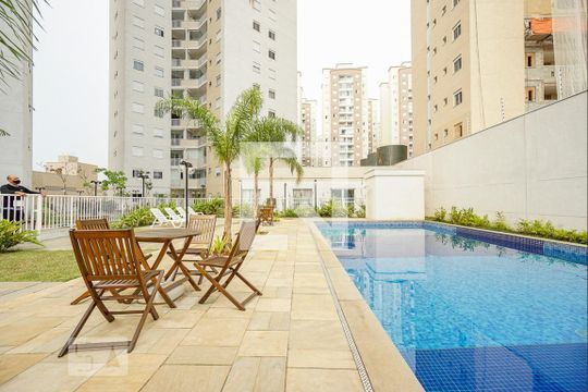 Piscina de apartamento para alugar com 2 quartos, 55m² em Brás, São Paulo