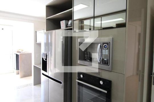 Cozinha de apartamento à venda com 4 quartos, 198m² em Vila Andrade, São Paulo