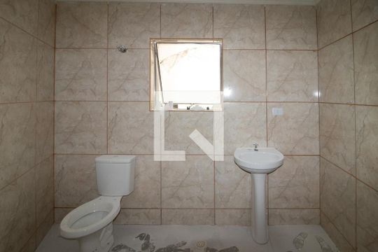 Banheiro de casa para alugar com 2 quartos, 110m² em Jardim Brasil (zona Norte), São Paulo