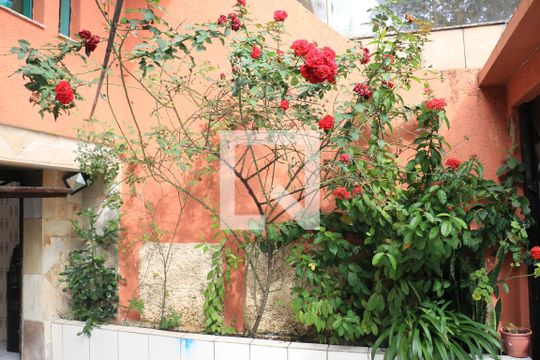 Fachada de casa à venda com 3 quartos, 300m² em Anchieta, São Bernardo do Campo
