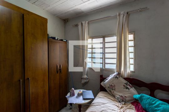 Quarto de casa para alugar com 1 quarto, 61m² em Dom Bosco, Belo Horizonte