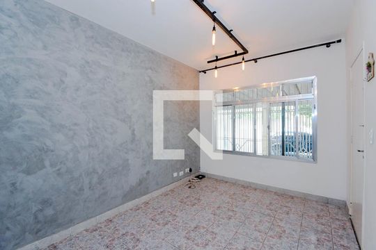 Casa para alugar com 1 quarto, 60m² em Parque Renato Maia, Guarulhos