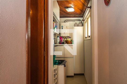 Área de Serviço de apartamento à venda com 2 quartos, 120m² em Menino Deus, Porto Alegre