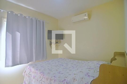 Quarto 2 de casa de condomínio à venda com 2 quartos, 50m² em Niterói, Canoas