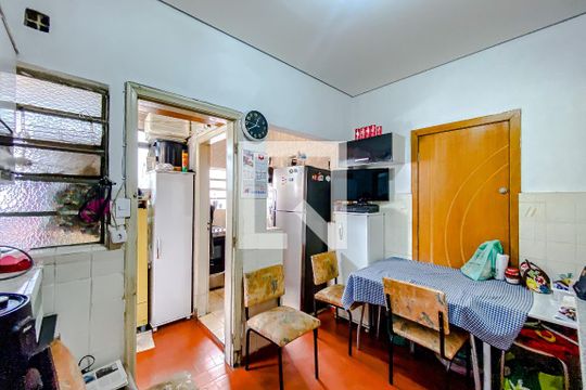 Cozinha de apartamento à venda com 3 quartos, 94m² em Vila Cláudia, São Paulo