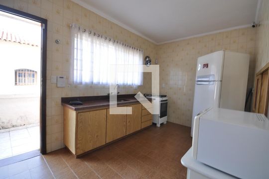 Cozinha de casa à venda com 3 quartos, 648m² em Vila Nova Mazzei, São Paulo
