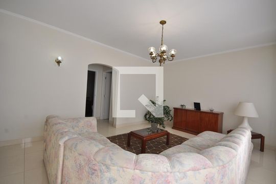 Sala de casa à venda com 3 quartos, 648m² em Vila Nova Mazzei, São Paulo