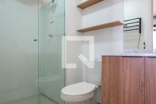 Suíte - Banheiro de apartamento para alugar com 1 quarto, 30m² em Sumaré, São Paulo