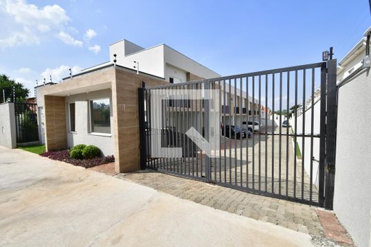 Fachada de casa de condomínio para alugar com 3 quartos, 105m² em Chácara Primavera, Campinas