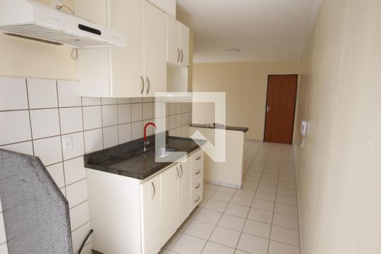 Cozinha de apartamento para alugar com 2 quartos, 55m² em Jardim Presidente, Goiânia