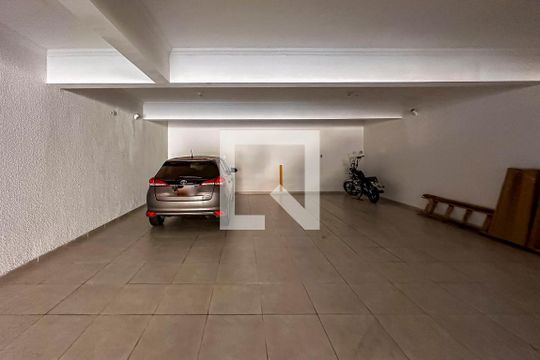 Garagem de apartamento à venda com 3 quartos, 130m² em Parque das Nações, Santo André
