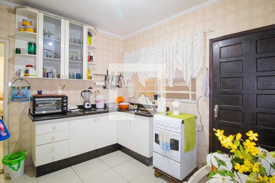 Cozinha de casa à venda com 4 quartos, 200m² em Parque Edu Chaves, São Paulo