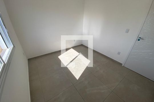 Quarto de apartamento para alugar com 1 quarto, 32m² em Jardim Algarve, Alvorada