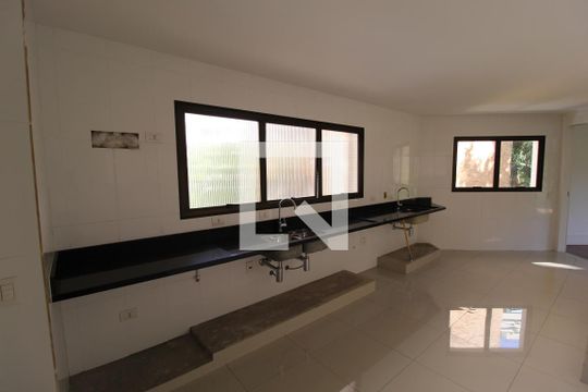 Cozinha de apartamento à venda com 4 quartos, 210m² em Vila Nova Conceição, São Paulo