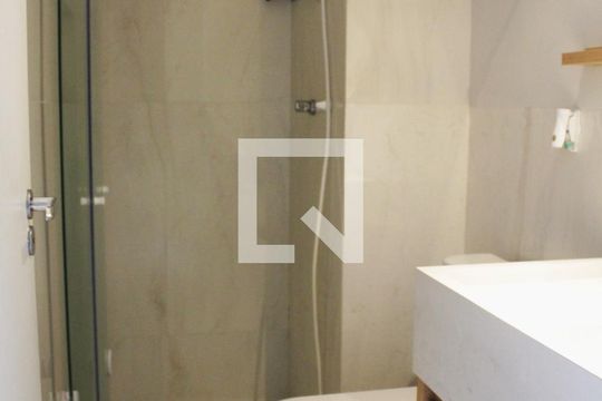 Banheiro de apartamento à venda com 2 quartos, 34m² em Mooca, São Paulo