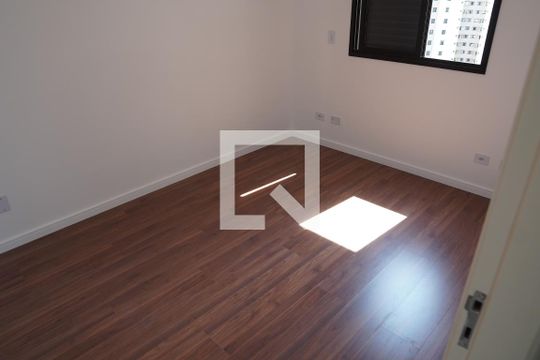 Quarto 1 de apartamento para alugar com 2 quartos, 84m² em Jardim Maria Rosa, Taboão da Serra
