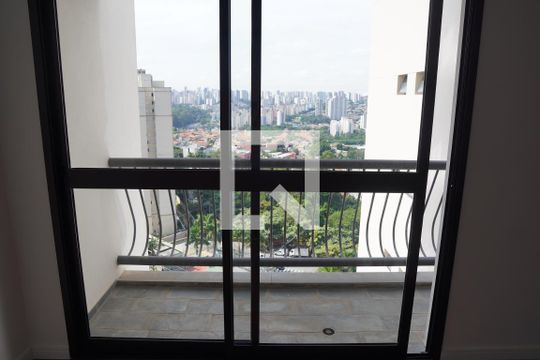 Varanda de apartamento para alugar com 2 quartos, 84m² em Jardim Maria Rosa, Taboão da Serra