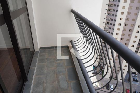 Varanda de apartamento para alugar com 2 quartos, 84m² em Jardim Maria Rosa, Taboão da Serra