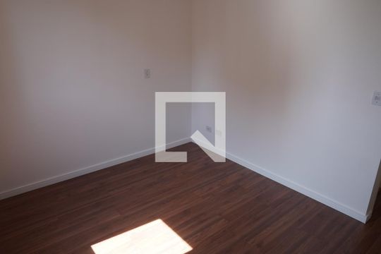 Suíte de apartamento para alugar com 2 quartos, 84m² em Jardim Maria Rosa, Taboão da Serra