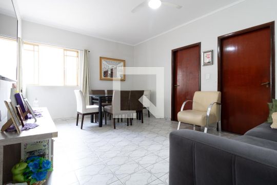 Casa à venda com 2 quartos, 100m² em Jardim Cotching, São Paulo