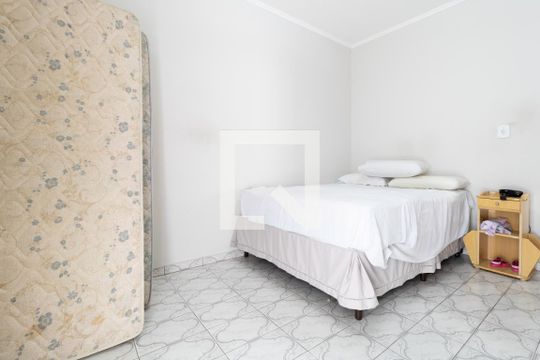 Quarto 1 de casa à venda com 2 quartos, 100m² em Jardim Cotching, São Paulo