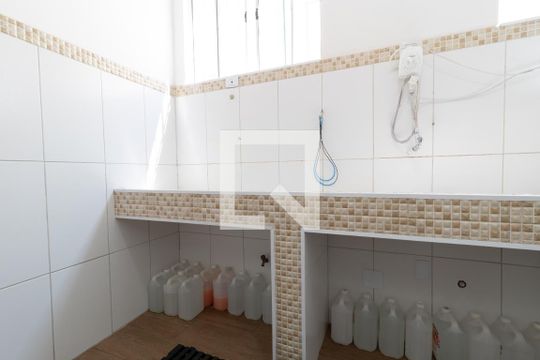 Sala inferior de casa à venda com 2 quartos, 100m² em Jardim Cotching, São Paulo