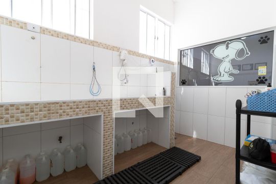 Sala inferior de casa à venda com 2 quartos, 100m² em Jardim Cotching, São Paulo