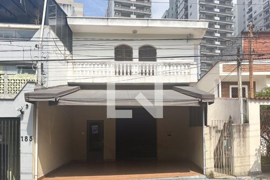 Fachada de casa à venda com 2 quartos, 100m² em Jardim Cotching, São Paulo