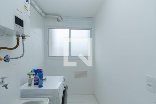 Área de Serviço de apartamento para alugar com 2 quartos, 66m² em Santo Amaro, São Paulo