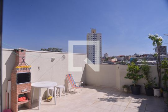 Quintal de apartamento à venda com 2 quartos, 117m² em Vila Lucinda, Santo André
