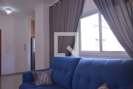 Sala de apartamento à venda com 2 quartos, 117m² em Vila Lucinda, Santo André