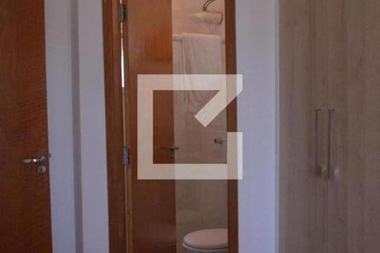 Banheiro da Suíte de apartamento à venda com 2 quartos, 117m² em Vila Lucinda, Santo André