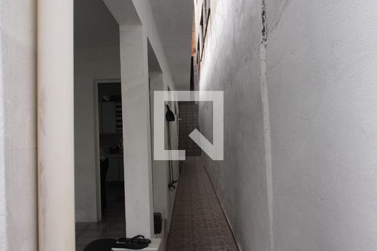 Corredor  de casa à venda com 1 quarto, 54m² em Parque Guarani, Várzea Paulista