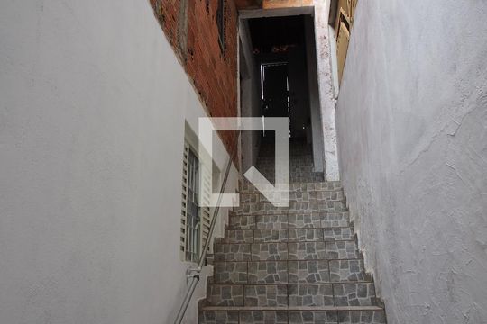 Corredor  de casa à venda com 1 quarto, 54m² em Parque Guarani, Várzea Paulista