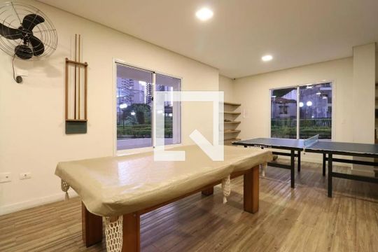 Área comum de apartamento à venda com 3 quartos, 106m² em Vila Pompéia, São Paulo