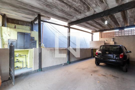 Garagem de casa à venda com 6 quartos, 270m² em Sítio do Mandaqui, São Paulo