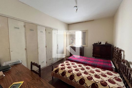 Suite de casa à venda com 4 quartos, 195m² em Mirandópolis, São Paulo