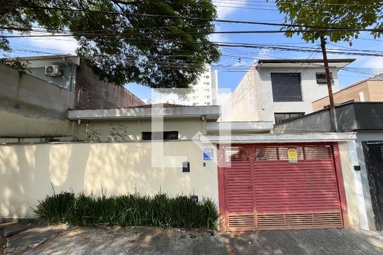 Fachada de casa à venda com 4 quartos, 195m² em Mirandópolis, São Paulo