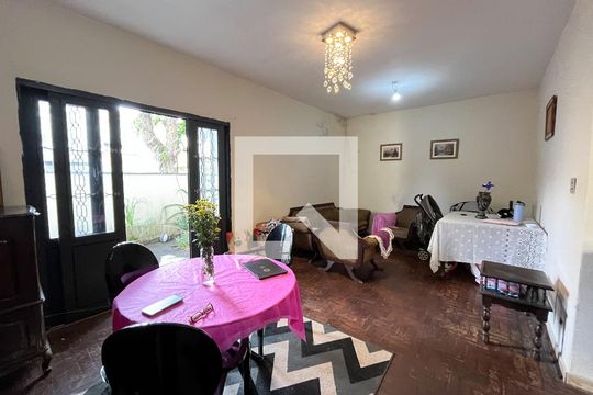 Sala de casa à venda com 4 quartos, 195m² em Mirandópolis, São Paulo