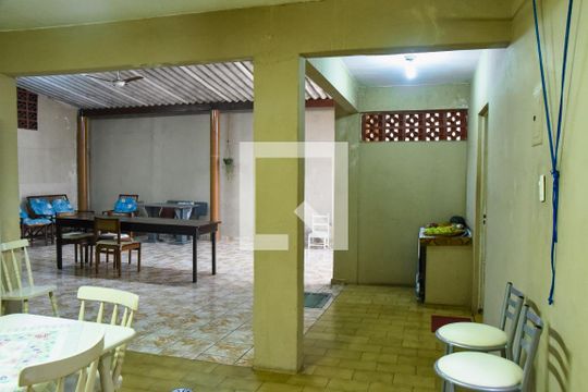 Área comum de casa à venda com 3 quartos, 200m² em Vila Miranda, Sumaré