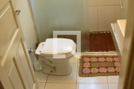 Banheiro Lavabo de casa à venda com 3 quartos, 200m² em Vila Miranda, Sumaré