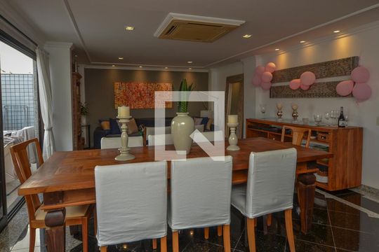 Sala de apartamento à venda com 5 quartos, 500m² em Recreio dos Bandeirantes, Rio de Janeiro