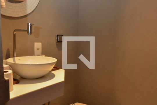 Banheiro de apartamento à venda com 5 quartos, 500m² em Recreio dos Bandeirantes, Rio de Janeiro