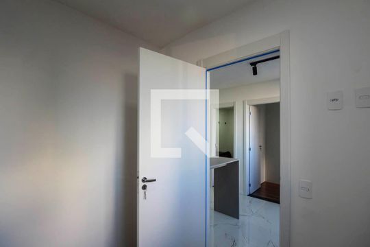 Quarto 2 de apartamento para alugar com 2 quartos, 39m² em Vila Prudente, São Paulo