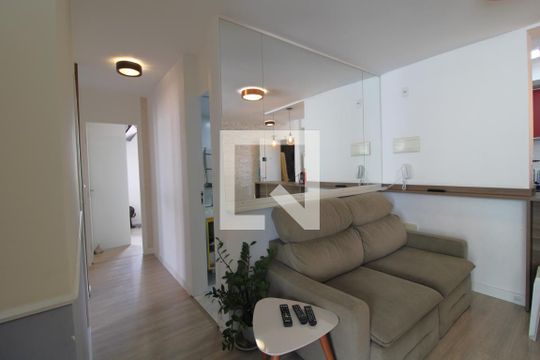 Sala de apartamento à venda com 3 quartos, 70m² em Jardim Prudência, São Paulo