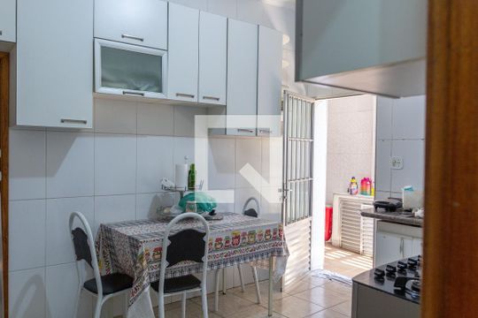 Cozinha de casa à venda com 4 quartos, 175m² em Cidade Mãe do Céu, São Paulo