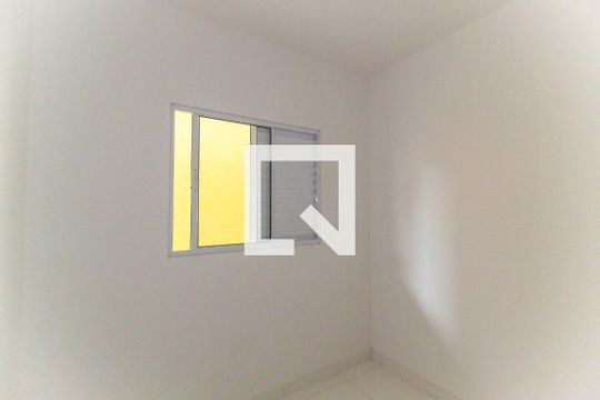 Quarto 1 de casa para alugar com 2 quartos, 35m² em Cidade Líder, São Paulo