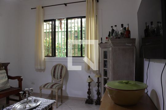 Sala 2 de casa para alugar com 3 quartos, 300m² em Sumaré, São Paulo