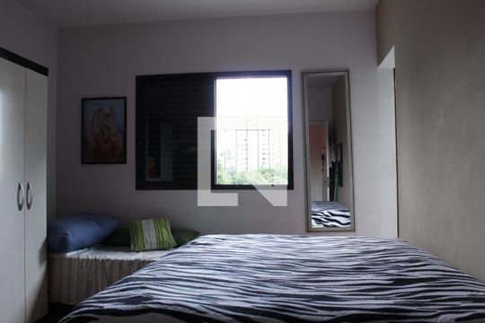 Quarto 1 de casa para alugar com 3 quartos, 300m² em Sumaré, São Paulo