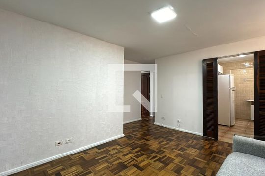 Apartamento para alugar com 3 quartos, 73m² em São Francisco, Curitiba
